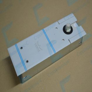 Дверной доводчик Dorma BTS75V без фиксации