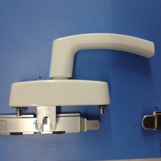 Ручка для алюминиевых окон с вилкой